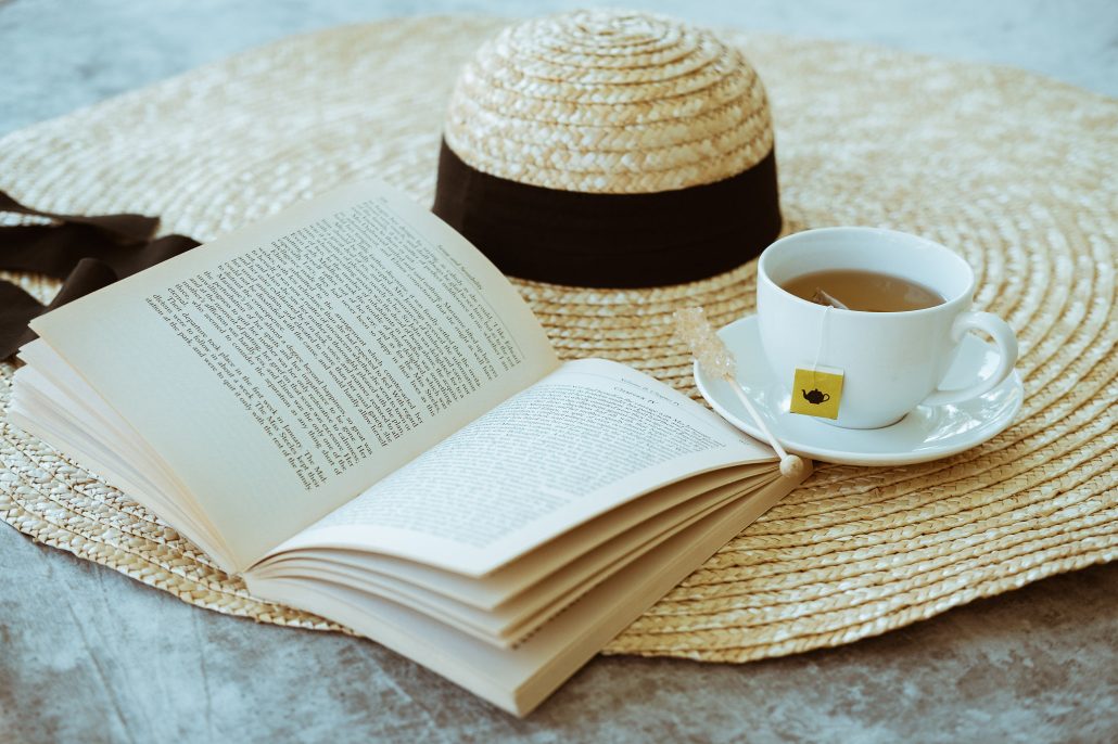 Why You Should Include Paper Books in Your Reading Diet